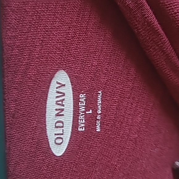 Old Navy Tee - Picture 4 of 4